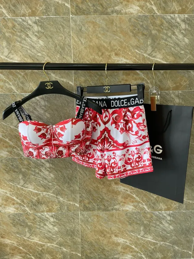 Dolce & Gabbana Top de banho sem tiras com estampado barroco vermelho e branco 10