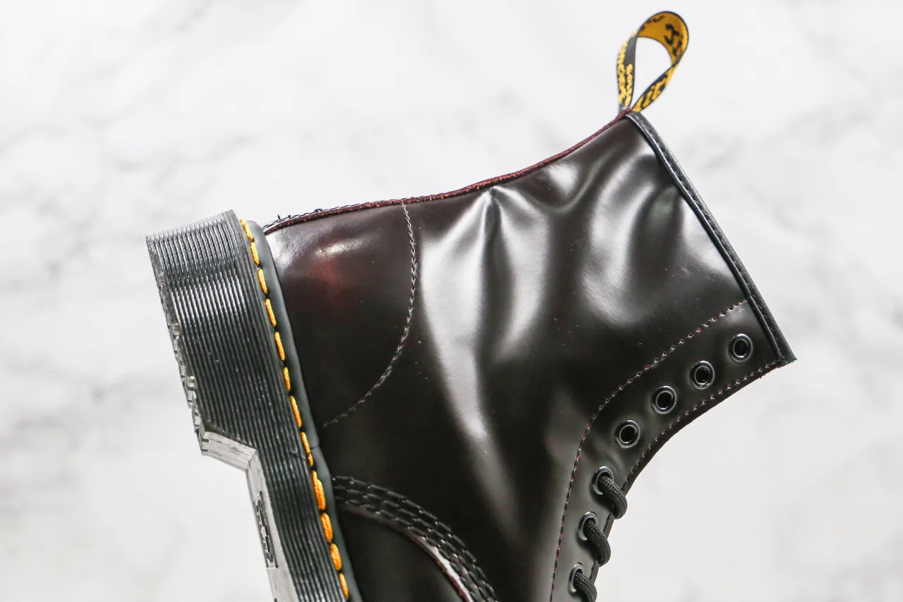 Dr. Martens 1460 Botín Martin Cuero Pulido Marrón Cereza 6