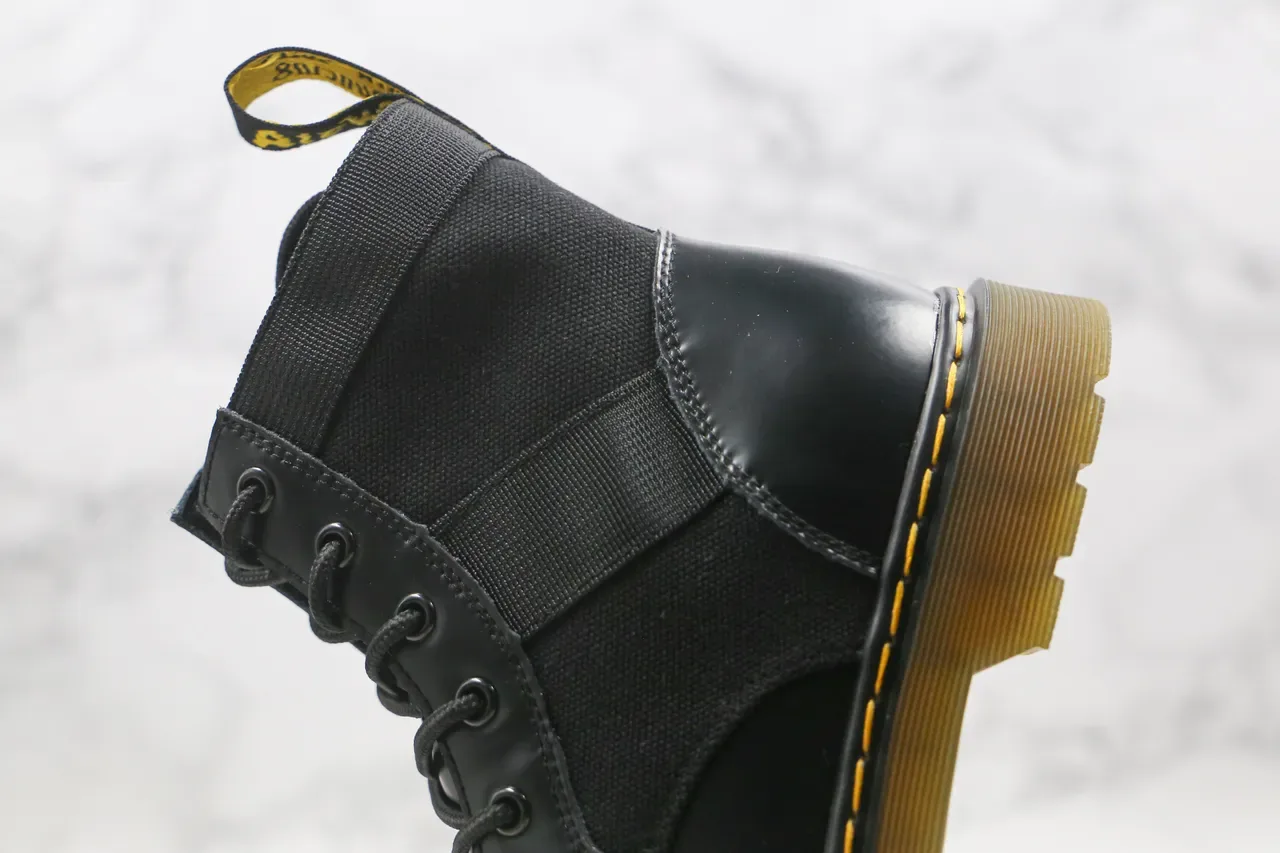 Dr. Martens কালো মিশ্রিত উপাদান লেস-আপ অ্যাঙ্কেল বুট 6