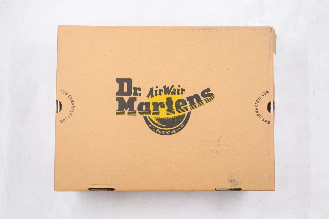Dr. Martens কালো মিশ্রিত উপাদান লেস-আপ অ্যাঙ্কেল বুট 10