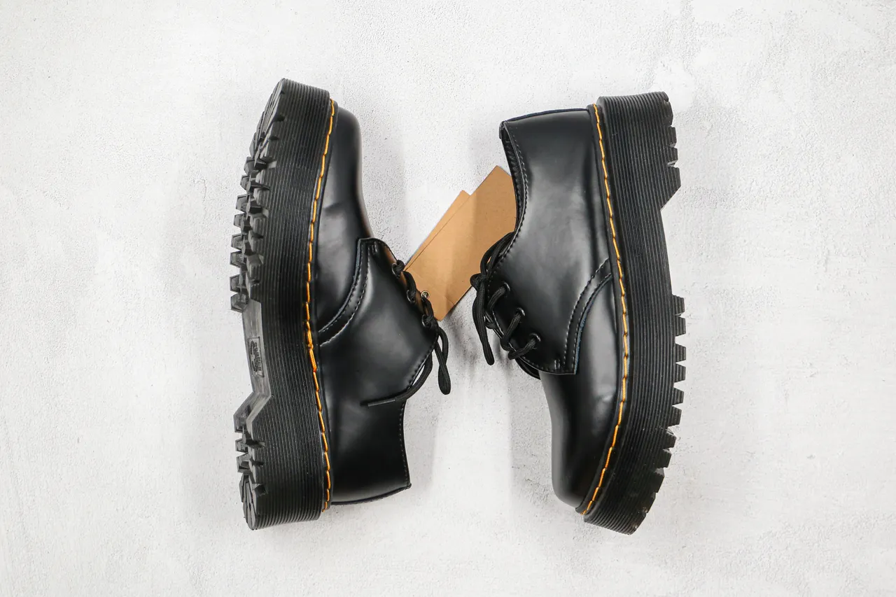 Dr. Martens Jadon Plataforma Zapatos Oxford de Cuero Negro 10