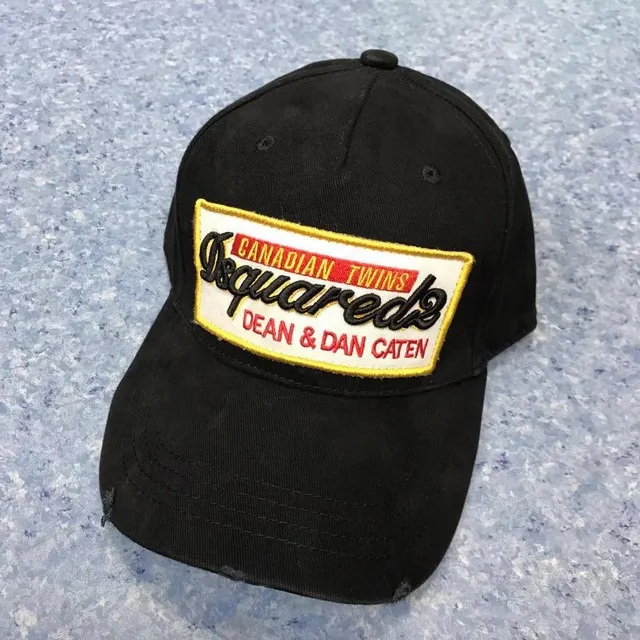 Dsquared2 gemelos canadienses parche frontal gorra de beisbol azul marino 2
