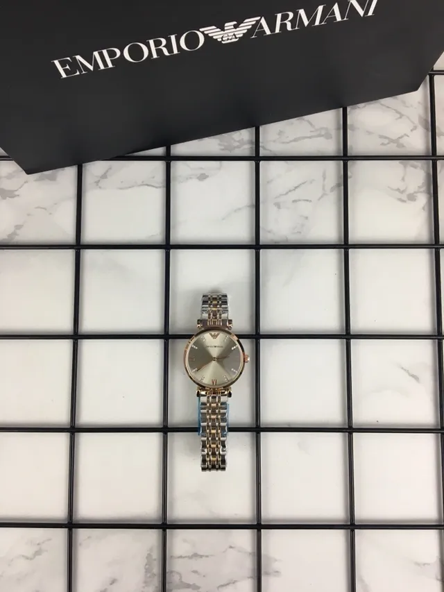 Emporio Armani चांदी सोना का गोल केस सनरे डायल क्वार्ट्ज घड़ी 8