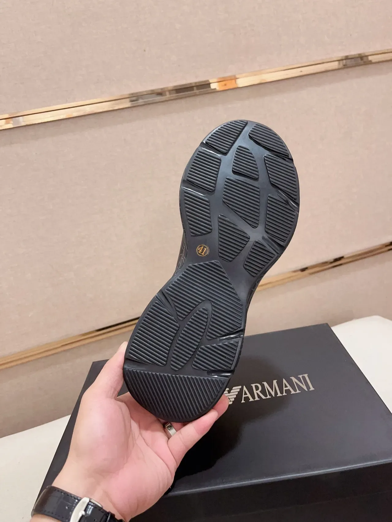 Emporio Armani طباعة توبوغرافية شعار النسر أحذية رياضية أسود للأسلوب الحیاتي 9