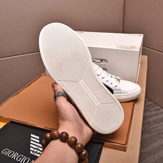 Emporio Armani Zapatilla de cuero con estampado de cocodrilo en dos tonos 4