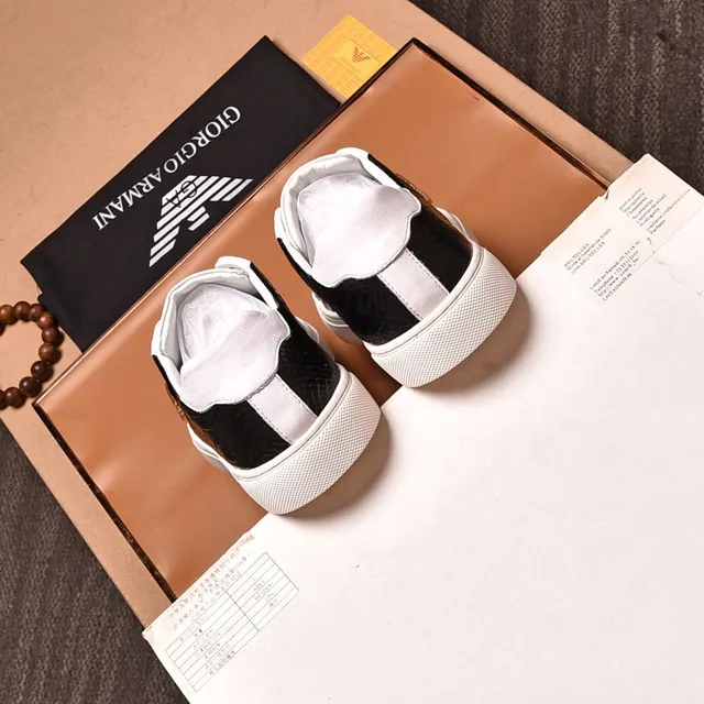 Emporio Armani Zapatilla de cuero con estampado de cocodrilo en dos tonos 5