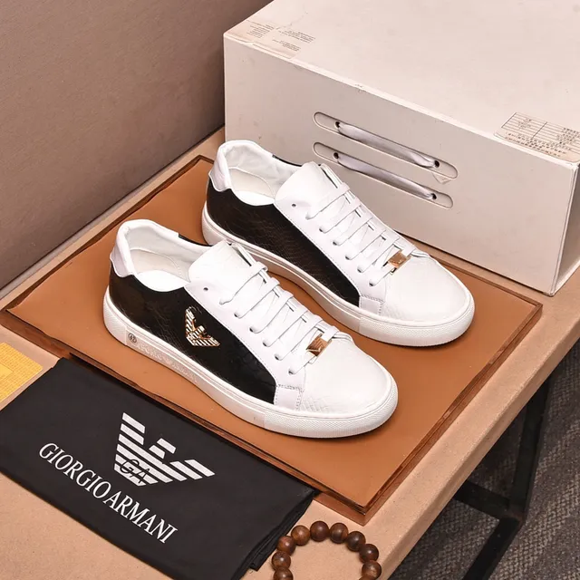 Emporio Armani Zapatilla de cuero con estampado de cocodrilo en dos tonos 9