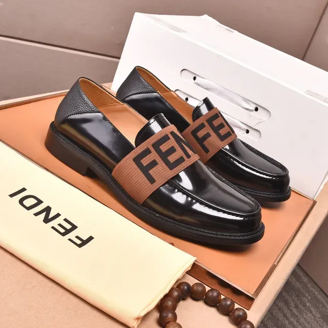 Fendi Mocassim Preto Marrom Couro Patentado Brilhante Cinto Elástico Logo 7
