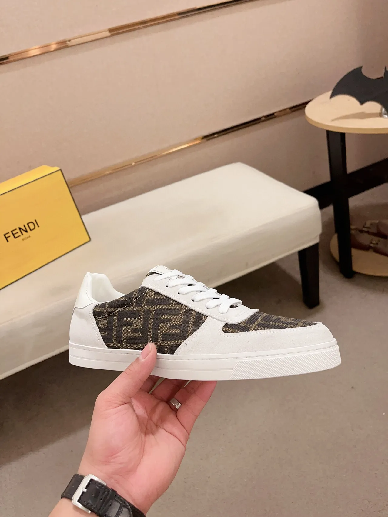Fendi White Brown Low-Top Suede And Printed Fabric Upper Lifestyle Sneakers 4