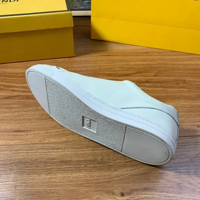 Fendi White Yellow Leather Upper Low-Top Silhouette Lifestyle Sneakers 11