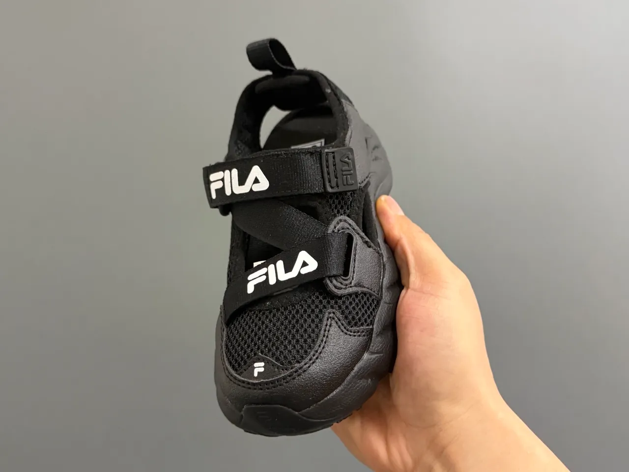 Fila Beige Black Chunky Sole Mesh-and-Synthetic Upper Casual Sandals 9