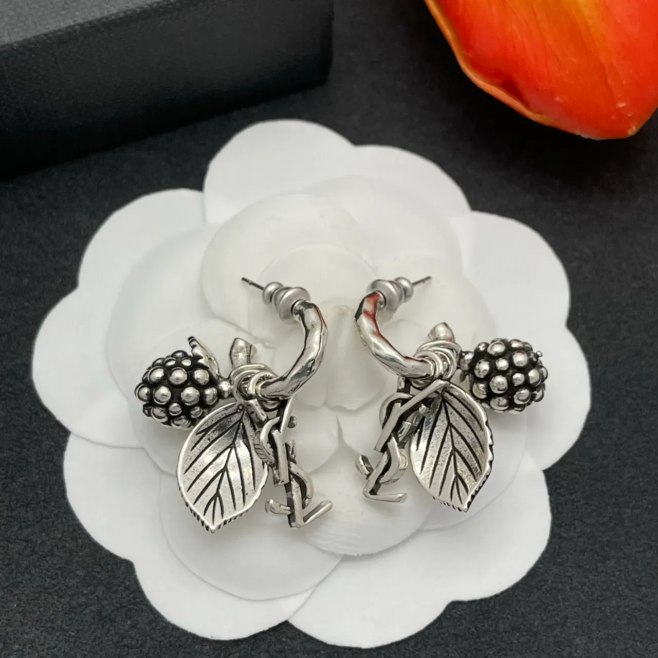 Antiqued Silver Blackberry and Leaf Charm Hoop Earrings 8