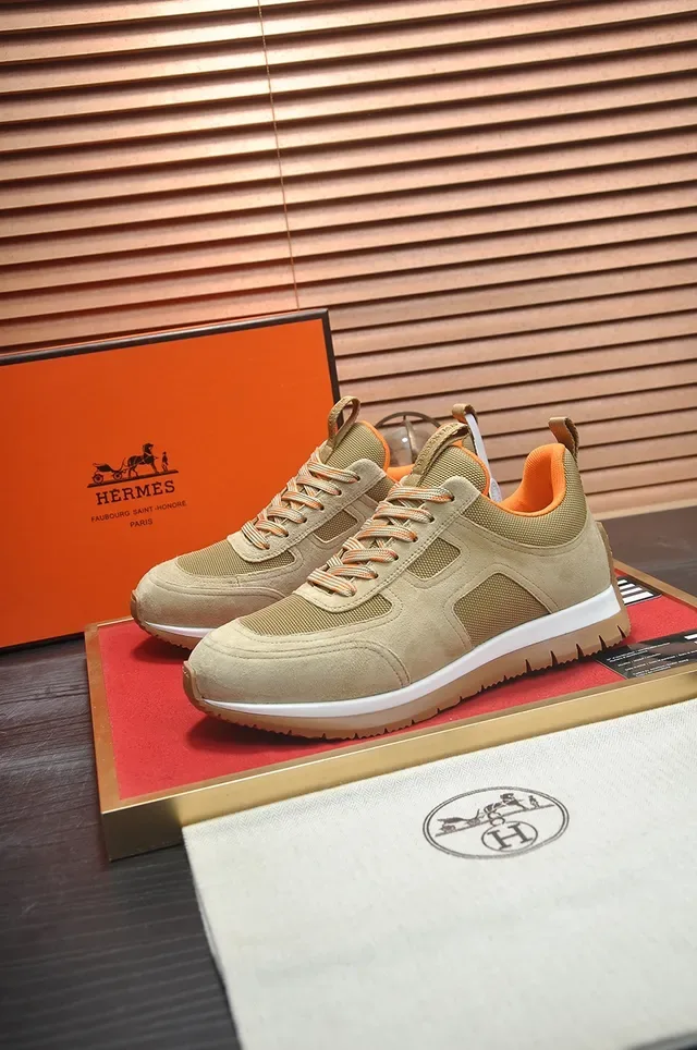 Tênis Lifestyle Bege e Laranja Painelado de Suede-Mesh 4
