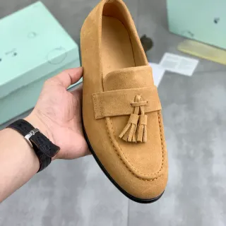বিজ কালো টাসেল স্ট্র্যাপ সুয়েড উপর লুফার