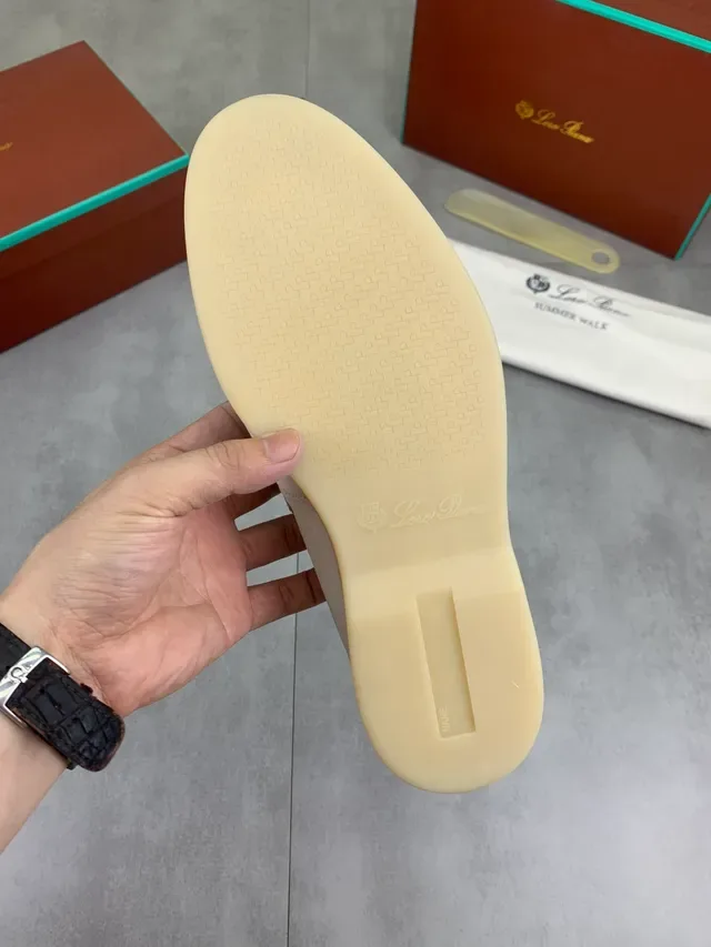 米色麂皮 Penny Strap 乐福鞋 2
