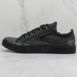 黑色蓝色帆布鞋面流苏领衬里运动鞋