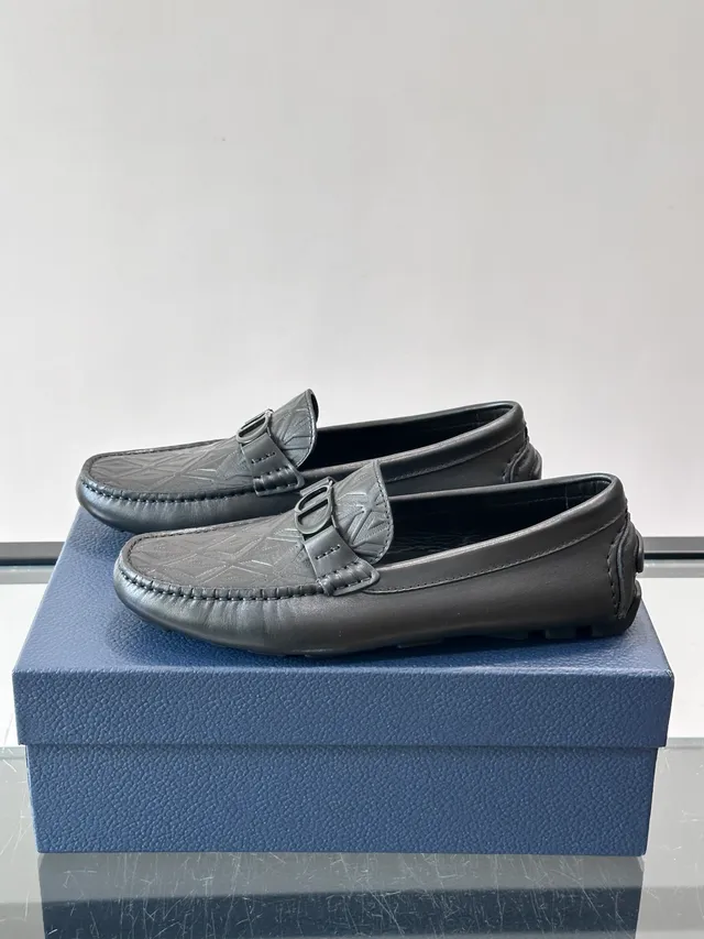 Black Embossed Geometric Pattern Buckle-Accented Strap Loafer 5
