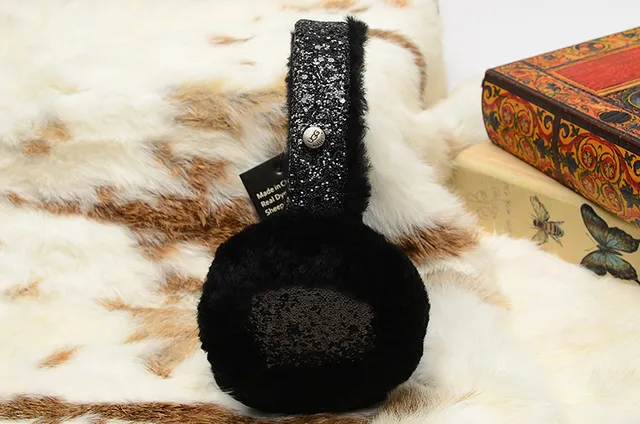 Bonnet à bandeau noir et or fluffy faux fur glitter-accented 19