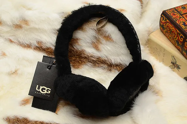 Bonnet à bandeau noir et or fluffy faux fur glitter-accented 21
