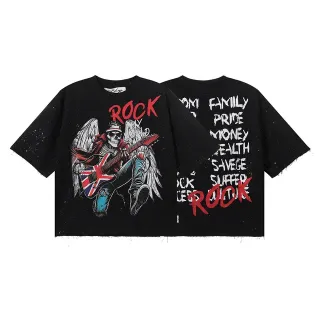 Camiseta negra cropped oversized con estampado gráfico y dobladillo crudo