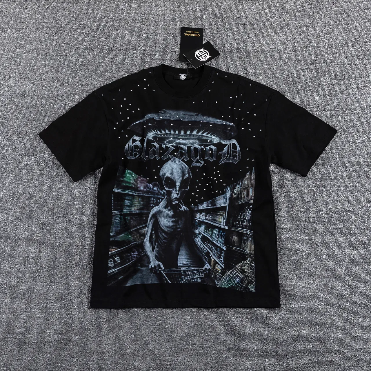 Camiseta negra y gris de corte oversize con estampado gráfico 2