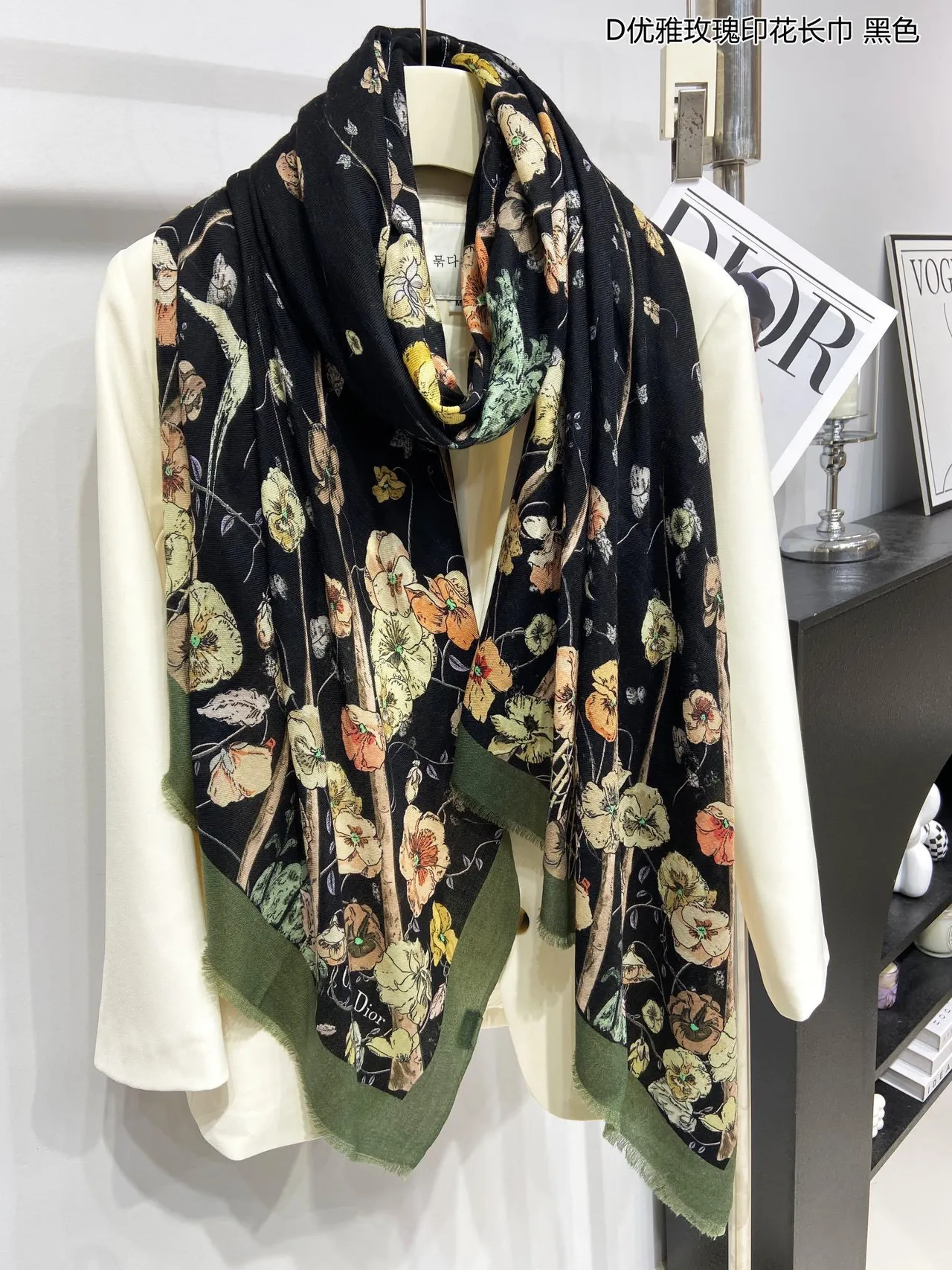 Black Green Floral-Print Bordered Shawl 9
