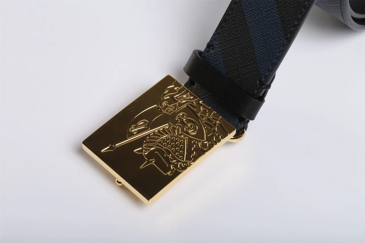 Black Navy Reversible Two-Tone Engraved Gold Buckle Leather Belt 3
