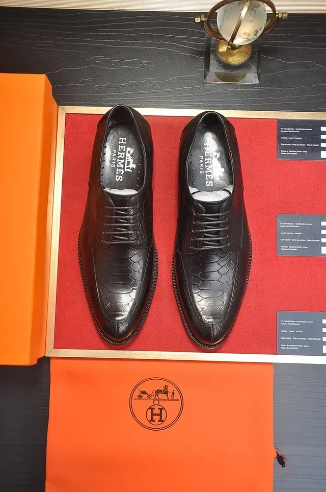 Black Snake-Embossed Cap Toe Oxford Shoes 5