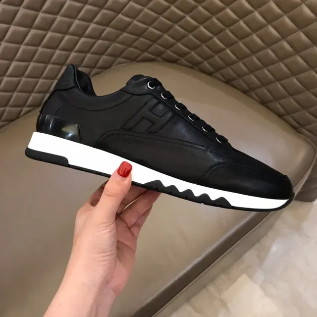 Black White Leather Upper Wavy Midsole Sneakers 5
