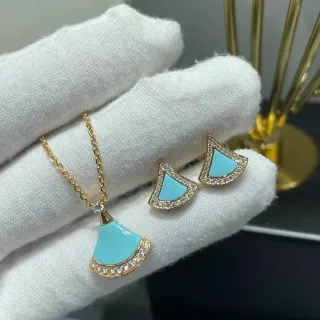 Collier en Émail en Forme d'Éventail Bleu et Or