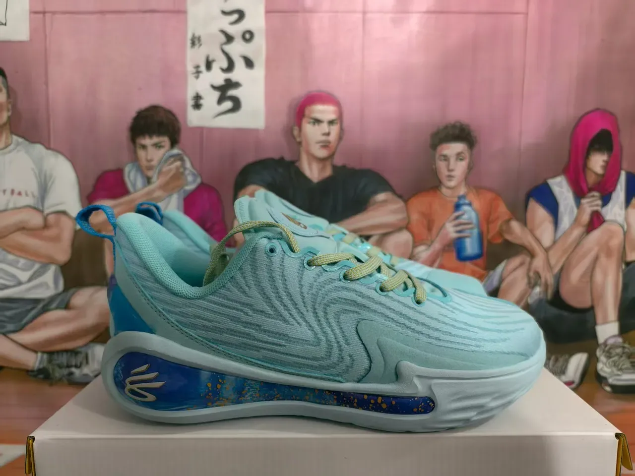 Blue Green Knit Mesh Upper Pull Tabs At Tongue And Heel Sneakers 5
