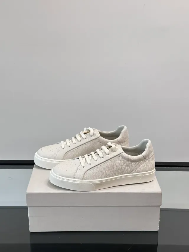Brunello Cucinelli Textured Leather Low-Top Lifestyle Sneakers 5