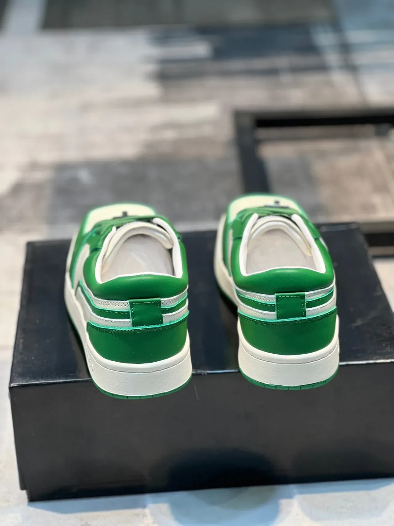 CALVINLUO Green and White Panelled Lifestyle Sneaker 2
