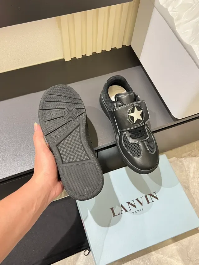 CIBERL Black and Silver Star Strap Lifestyle Sneakers 4