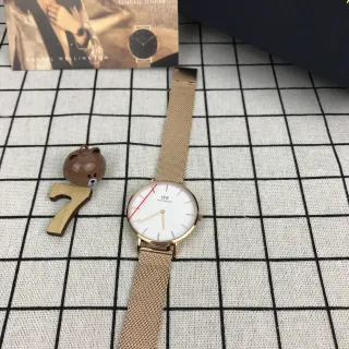 डेनियल वेलिंगटन Icon Petite गुलाबी सोना जाली क्वार्ट्ज घड़ी