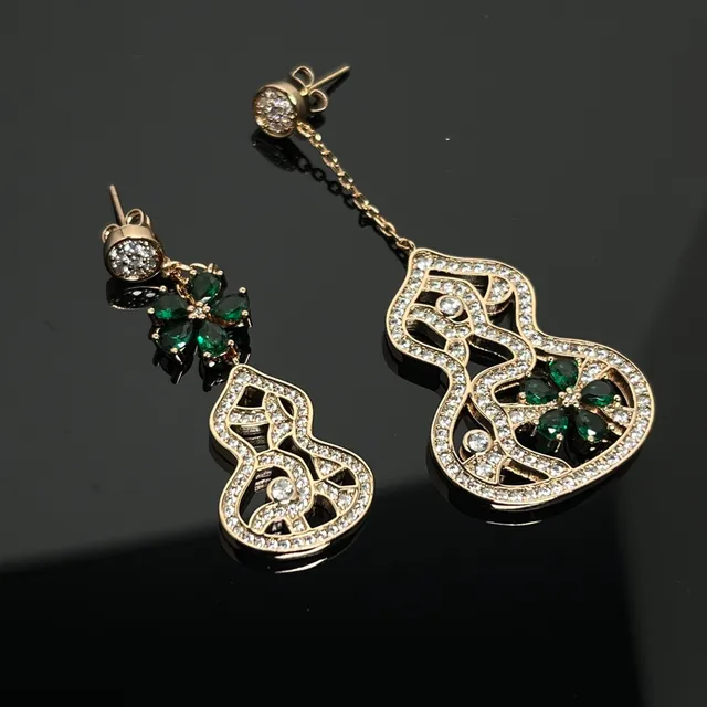Gold Green Filigree Pavé-Set Clear Stones Earrings 2