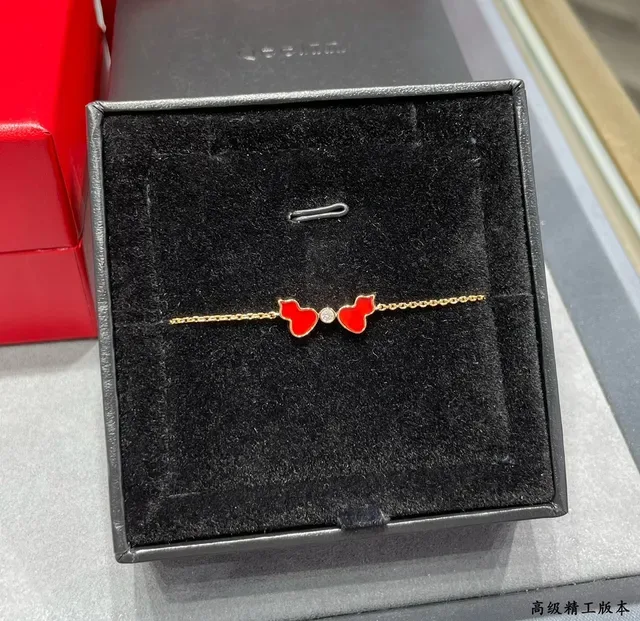 Gold Red Chain Enamel Heart Charms Bracelet 7