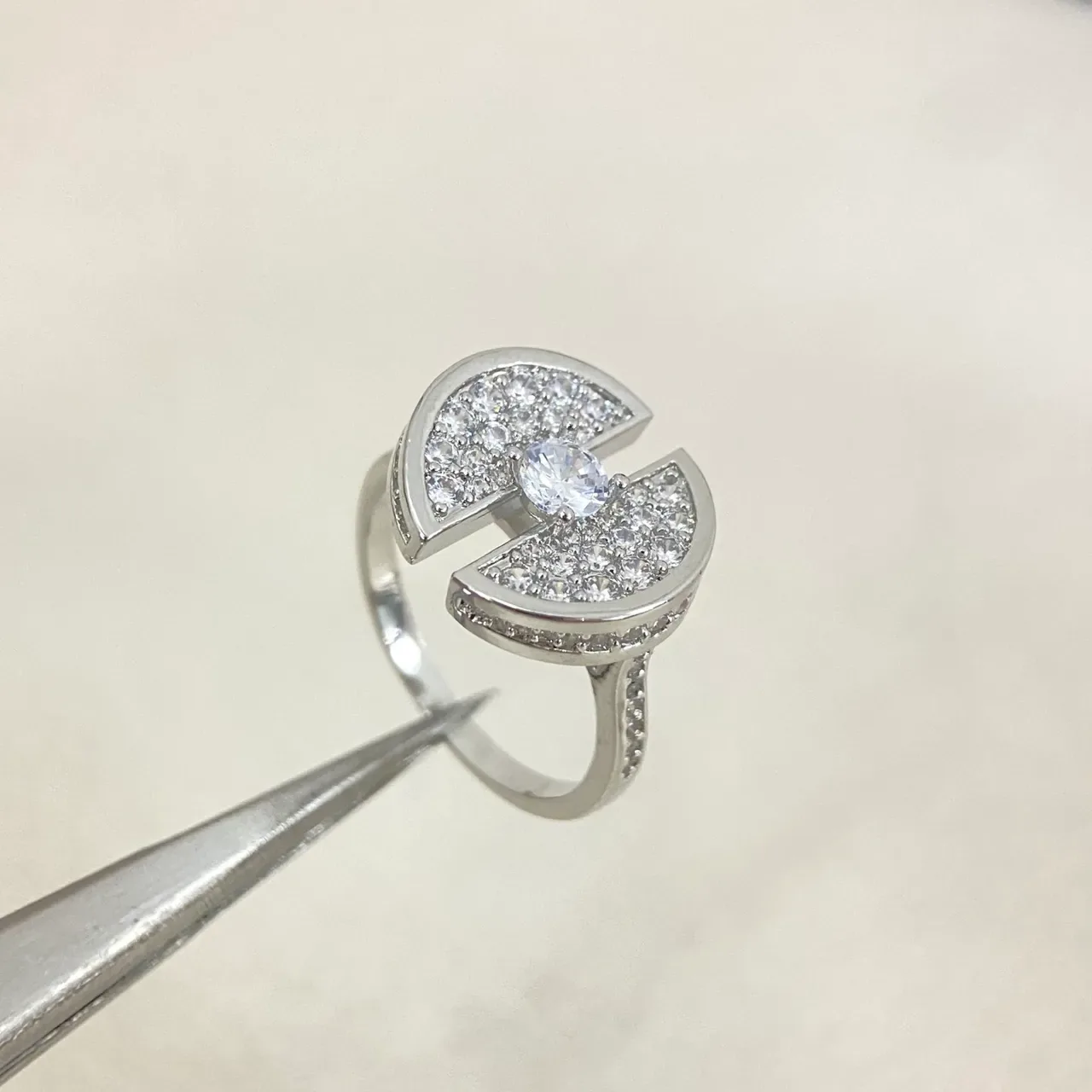 Gold Silver Split-Circle Motif Pavé-Set Stones Ring 3