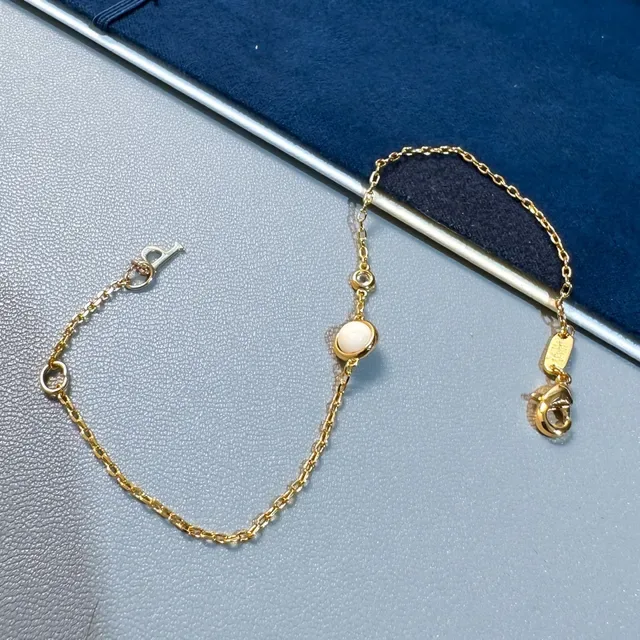 Gold-Tone Turquoise and Clear Stone Chain Bracelet 4