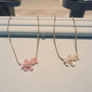 HEFANG Collier de Chaîne avec Pendentif Floral Rose Beige Pavé-Set