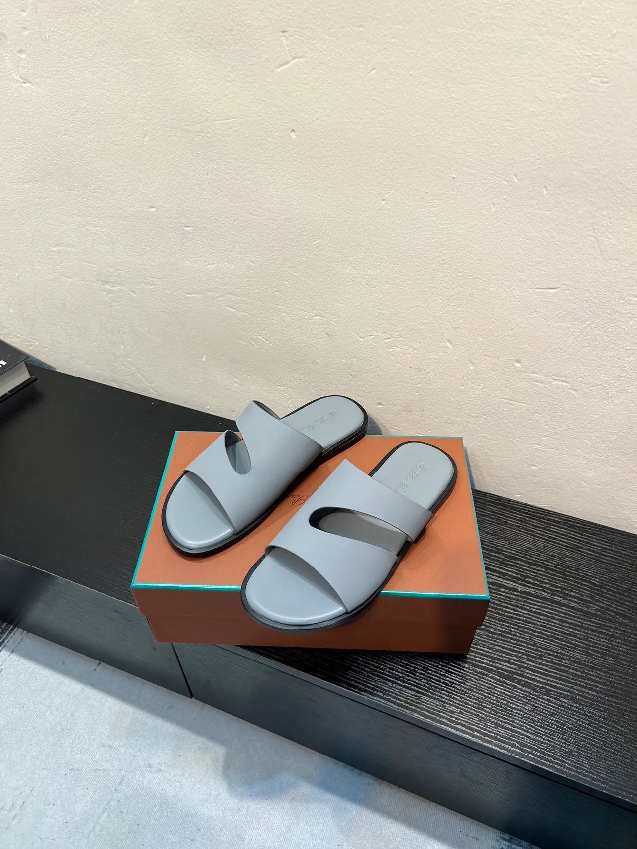 Light Gray Double-Strap Flat Slipper 3