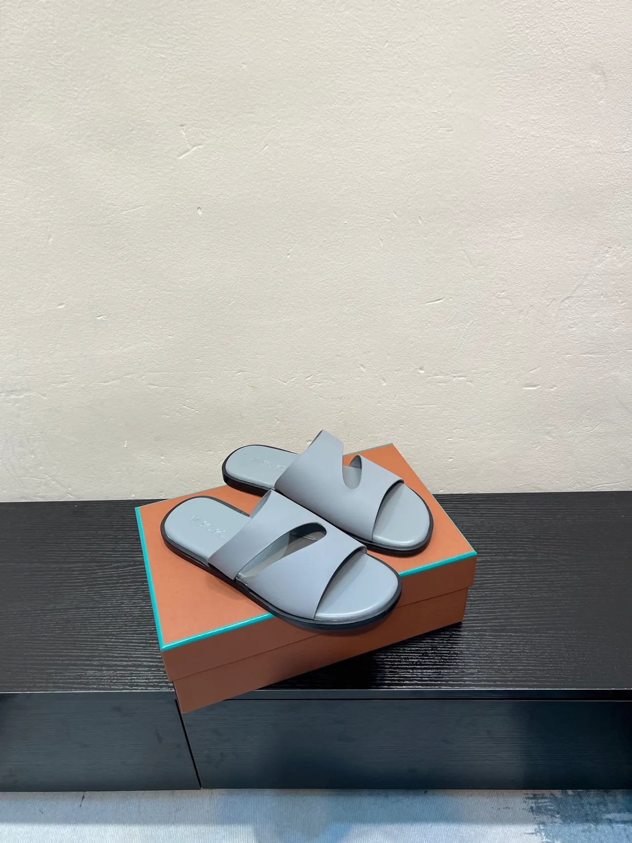 Light Gray Double-Strap Flat Slipper 5