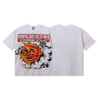 Camiseta blanca con estampado gráfico Majestik Fearless