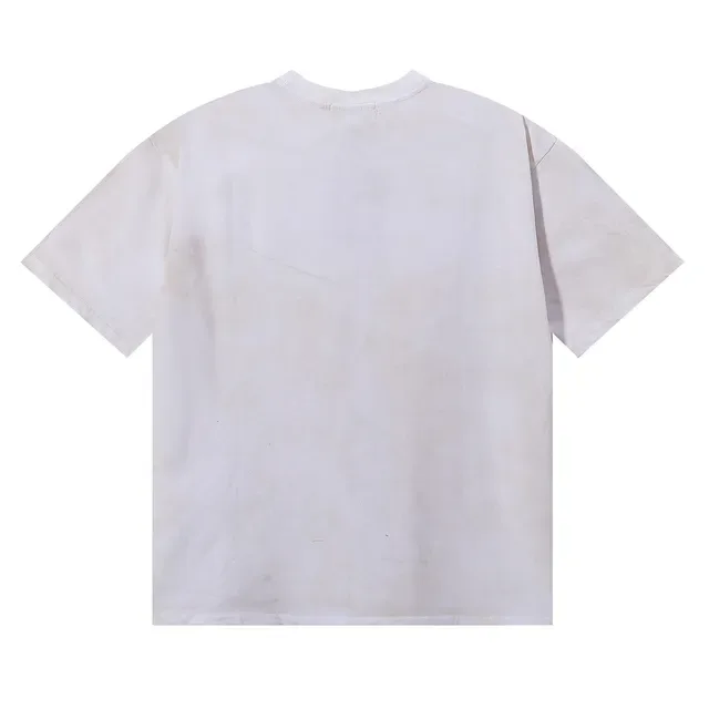 Camiseta blanca con estampado gráfico Majestik Fearless 2