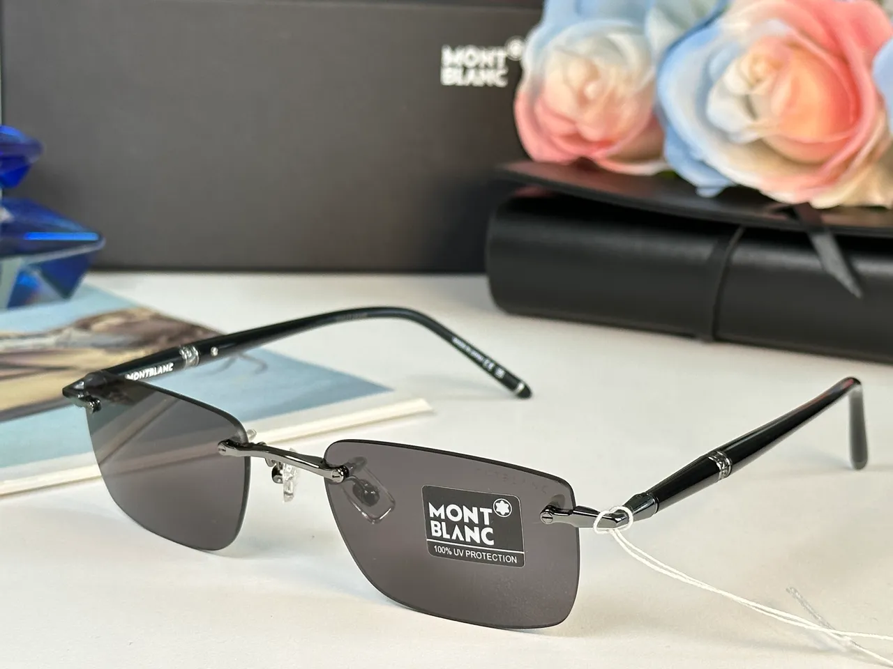 Montblanc 黑金无框矩形太阳镜 3