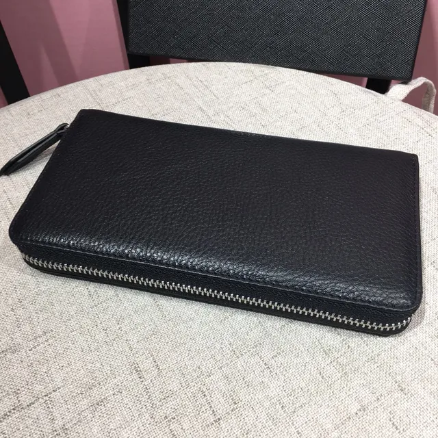 Montblanc Meisterstück काली पेबल्ड चमड़ी लंबी वॉलेट 7