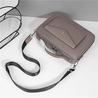Montblanc Meisterstück Bolsa crossbody preta estruturada 5
