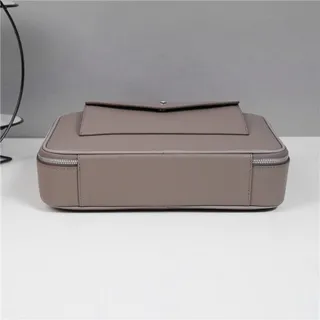 Montblanc Meisterstück Bolsa crossbody preta estruturada 7