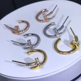 Brincos com perno Multi-Tone Pavé Crystal C-Hoop