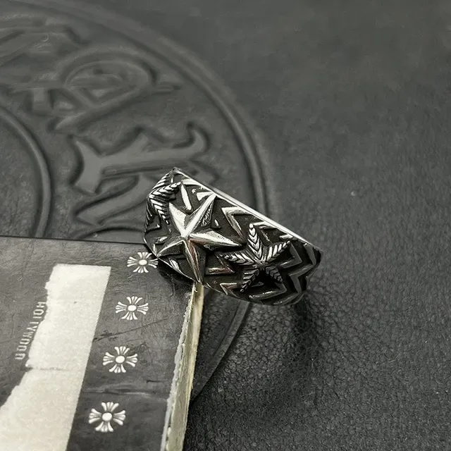 Oxidized Silver Star and Leaf Motif Wide Band Ring 3